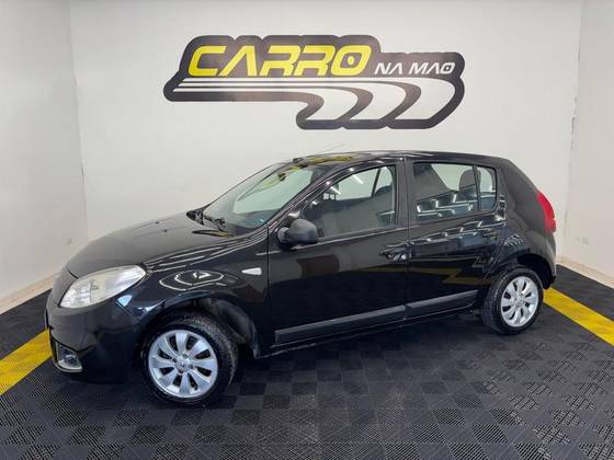 RENAULT SANDERO 1.6 PRIVILÈGE 8V FLEX 4P MANUAL RENAULT SANDERO 1.6 PRIVILÈGE 8V FLEX 4P MANUAL
